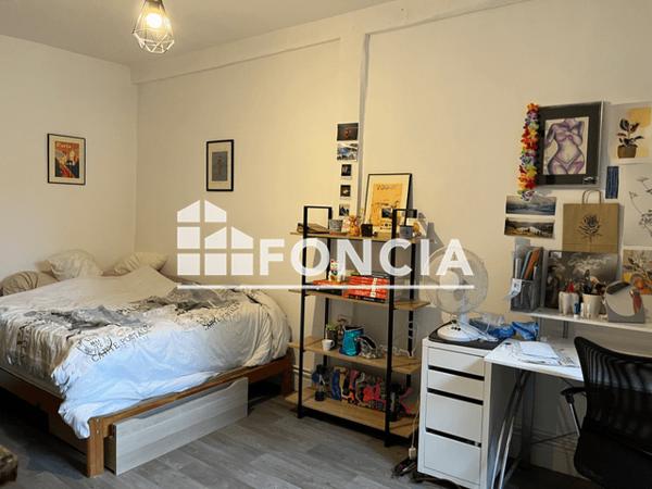 Location Appartement 3 pièces 69.8 m² - 12-18 PLACE M LUTHER KING Rouen 76000
