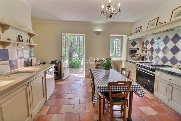 A vendre -  Propriété ancienne et sa vue à 360 degrés - A Lourmarin