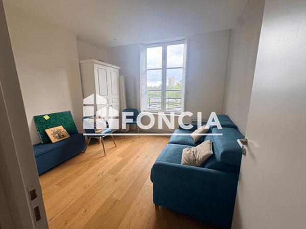 Location Appartement 4 pièces 90 m² - 60 QUAI DU HAVRE Rouen 76000