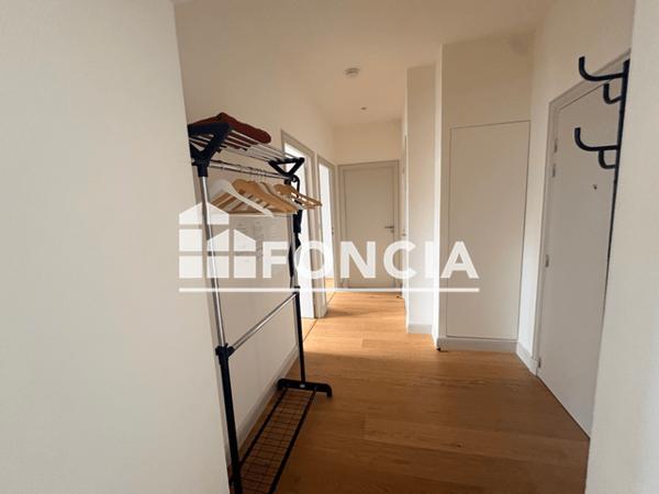 Location Appartement 4 pièces 90 m² - 60 QUAI DU HAVRE Rouen 76000