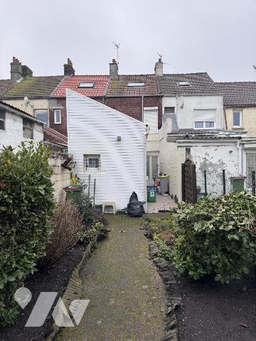 MAISON DE VILLE - CALAIS SECTEUR CURIE 