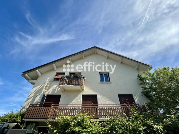 Maison 8 pièces - 198 m² Exclusivité efficity