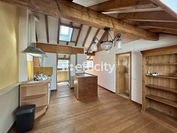 Maison 8 pièces - 198 m² Exclusivité efficity