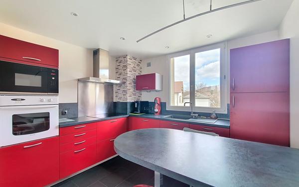 Appartement à vendre    3 pièces •  Aurillac