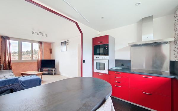 Appartement à vendre    3 pièces •  Aurillac