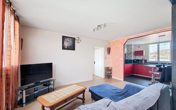 Appartement à vendre    3 pièces •  Aurillac