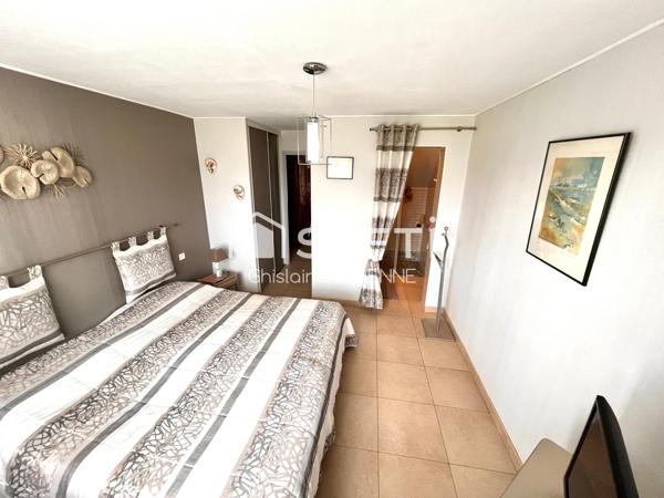 Maison de charme 220m2 avec piscine et tennis