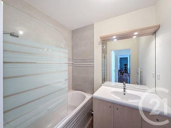 Appartement T3 à vendre  3 pièces - 71,31 m2 LANNION - 22