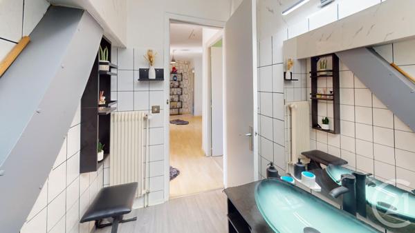 Maison à vendre  8 pièces - 314,85 m2 CHARQUEMONT - 25