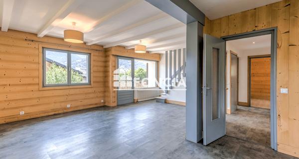 À vendre Maison 7 pièces 146.12 m² - Sallanches 74700
