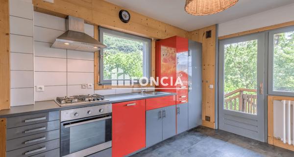À vendre Maison 7 pièces 146.12 m² - Sallanches 74700