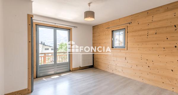 À vendre Maison 7 pièces 146.12 m² - Sallanches 74700