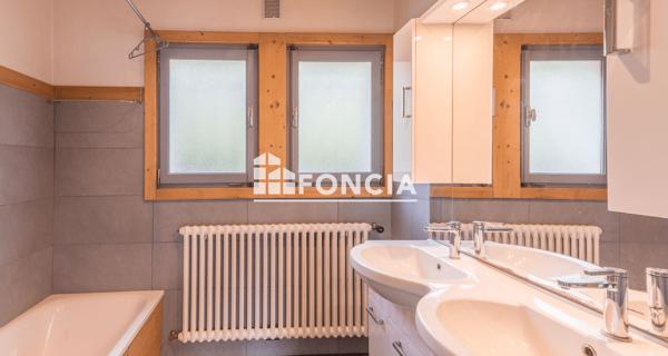 À vendre Maison 7 pièces 146.12 m² - Sallanches 74700