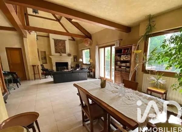 Maison à vendre 7 pièces 260 m² Saint-Maur-des-Fossés