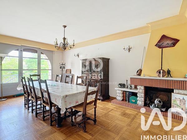 Maison à vendre 9 pièces 204 m² Caylus