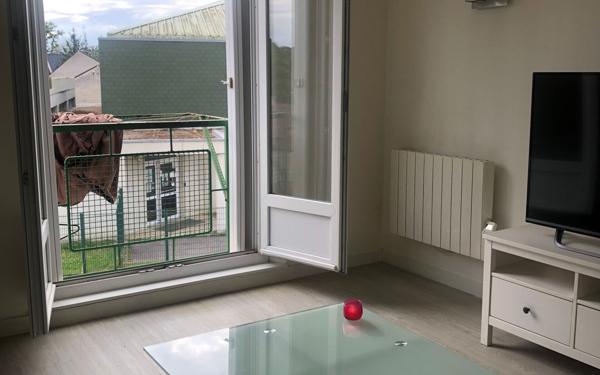 Appartement à vendre    3 pièces • 53,20 m2 Lacroix-Saint-Ouen
