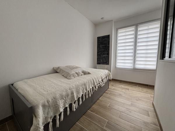 Maison
                                                                                                                                                                                                                                                                                                                        3 pièce(s)                                                                                                                                                                                                          1 chambre(s)                                                                                                                                                                                                          59.16  m²