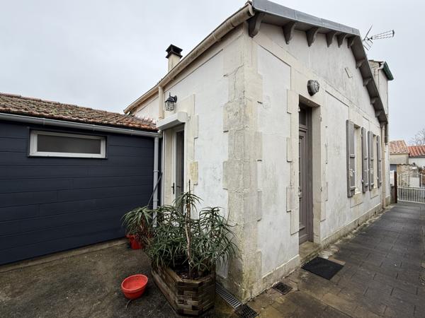 Maison
                                                                                                                                                                                                                                                                                                                        3 pièce(s)                                                                                                                                                                                                          1 chambre(s)                                                                                                                                                                                                          59.16  m²