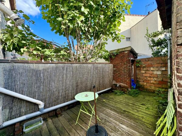 Maison de ville 2 pièces et combles aménagés