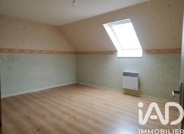 Maison à vendre 4 pièces 90 m² Sablé-sur-Sarthe