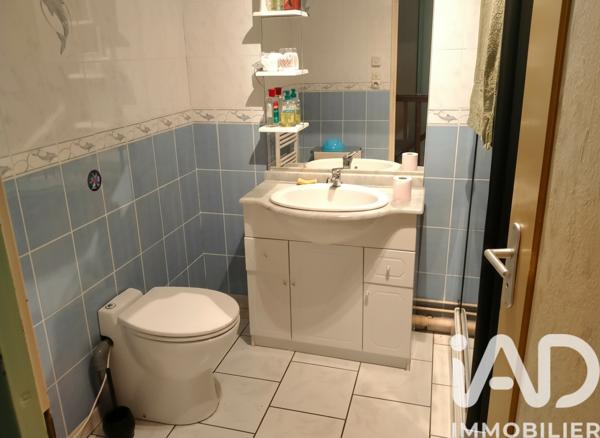 Maison à vendre 4 pièces 90 m² Sablé-sur-Sarthe