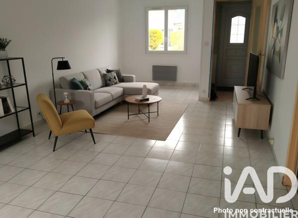 Maison à vendre 4 pièces 90 m² Sablé-sur-Sarthe