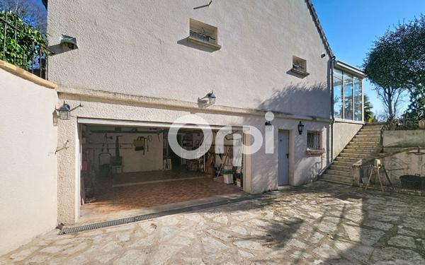 Maison à vendre    7 pièces • 190 m2 Saint-Fargeau-Ponthierry