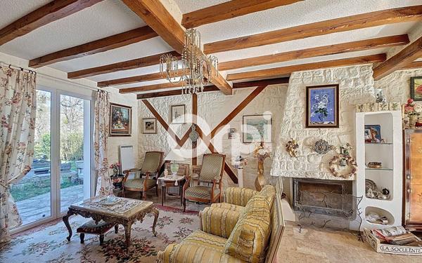 Maison à vendre    7 pièces • 190 m2 Saint-Fargeau-Ponthierry
