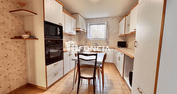 À vendre Maison 3 pièces 80 m² - La Rochelle 17000