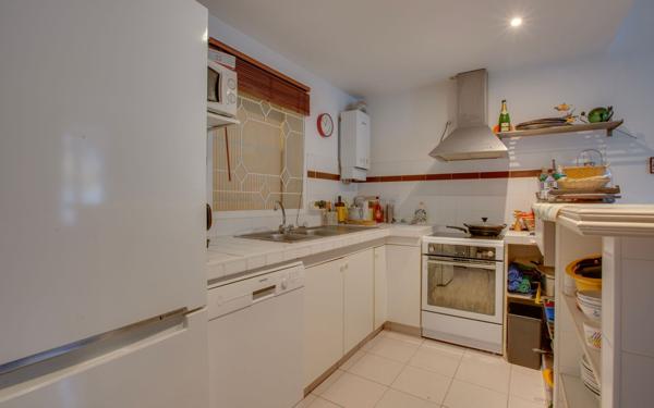 Appartement à vendre    3 pièces • 48,39 m2 Saint-Jean-de-Luz