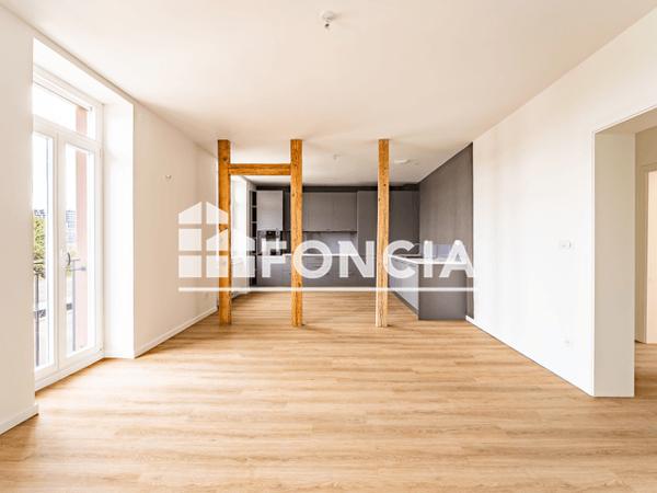 Location Appartement 4 pièces 90.15 m² - 17 RUE DU GENERAL UHRICH Strasbourg 67000