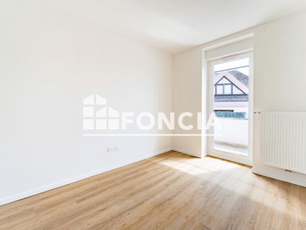 Location Appartement 4 pièces 90.15 m² - 17 RUE DU GENERAL UHRICH Strasbourg 67000
