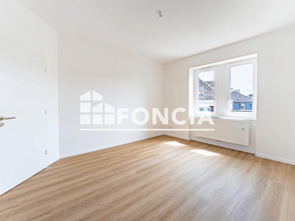 Location Appartement 4 pièces 90.15 m² - 17 RUE DU GENERAL UHRICH Strasbourg 67000