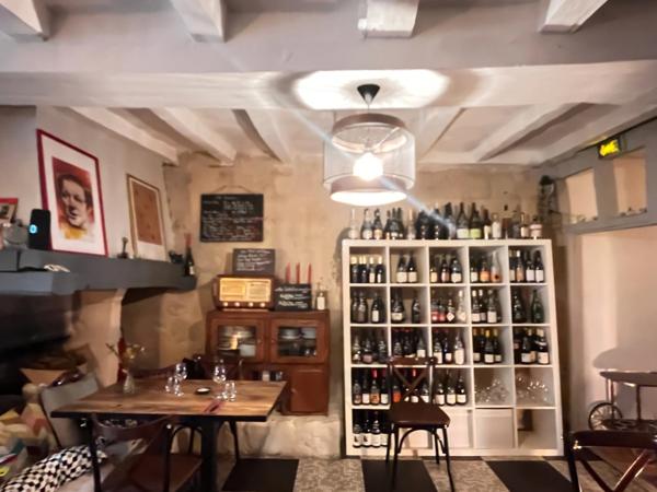 Rare a Chinon Restaurant /Traiteur Cession de droit au bail/ fonds de commerce.