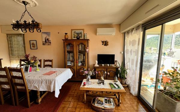 Appartement à vendre    3 pièces •  Les Vans