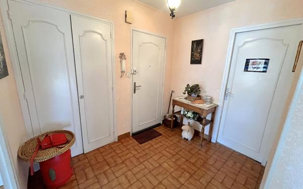 Appartement à vendre    3 pièces •  Les Vans