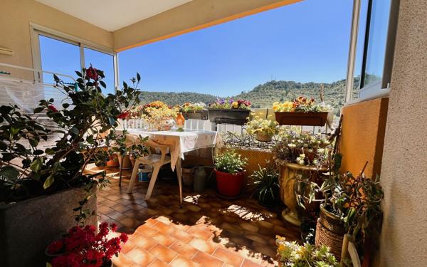 Appartement à vendre    3 pièces •  Les Vans