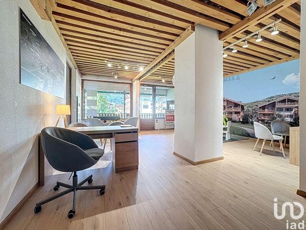 Boutique/Local commercial à vendre 57 m² Samoëns