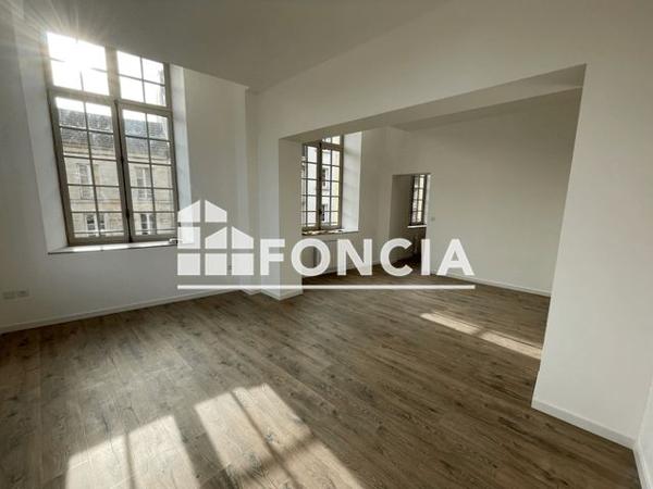 Location Appartement 5 pièces 127.57 m² - 70/74 RUE CAPONIERE Caen 14000