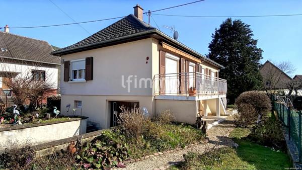 Maison plain-pied surélevé dans secteur calme