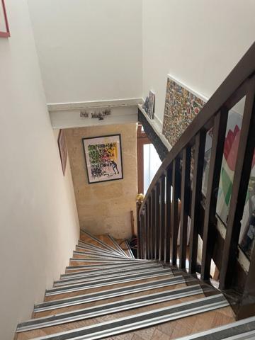 BORDEAUX - A VENDRE maison de ville 