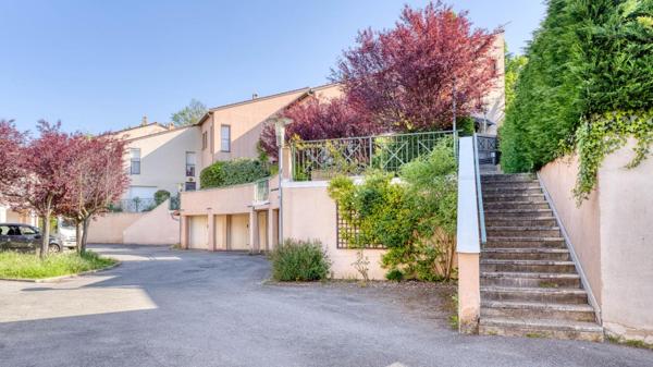 EXCLUSIVITE - Francheville (69) - Maison 5 pièce(s) 111 m2