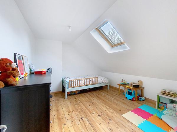 Maison 91m², 3 chambres, rénovée Excellent état À 1.5km de la gare Saint-Laud