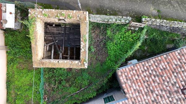 Appartement 2 pièces en duplex 34m² - parcelle de terrain avec bâtisse en pierre - Murzo