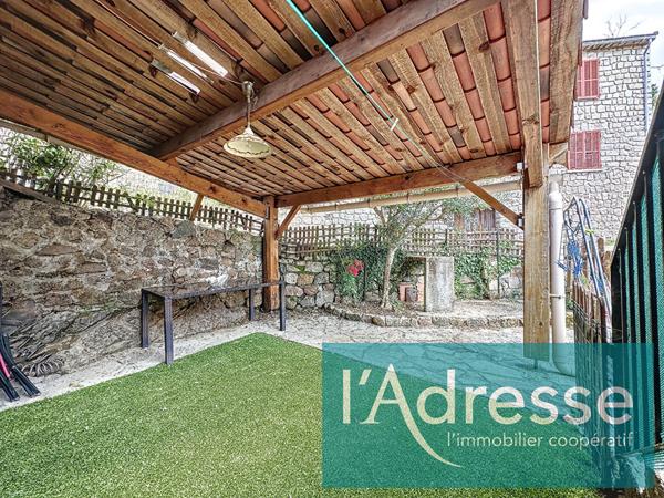 Appartement 2 pièces en duplex 34m² - parcelle de terrain avec bâtisse en pierre - Murzo