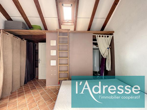 Appartement 2 pièces en duplex 34m² - parcelle de terrain avec bâtisse en pierre - Murzo