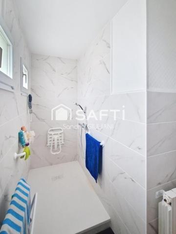 Maison spacieuse avec 3 chambres et un grand sous-sol !