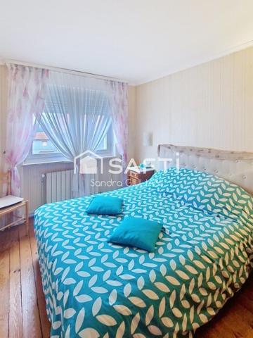 Maison spacieuse avec 3 chambres et un grand sous-sol !