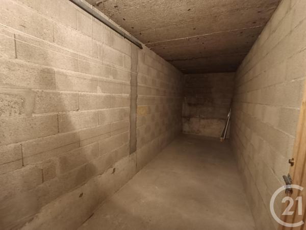 Appartement F2 à vendre  2 pièces - 56 m2 LA CHATRE - 36