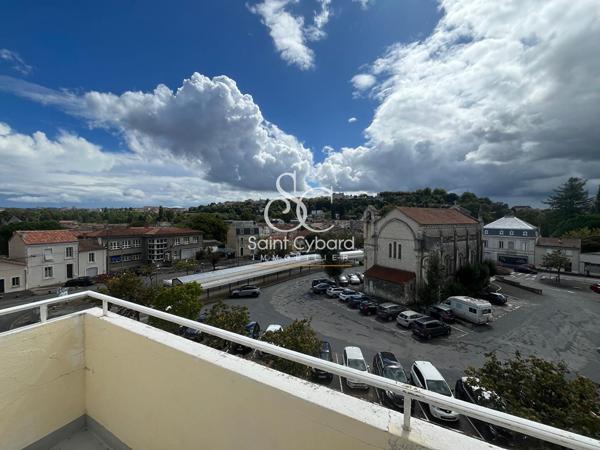 Angouleme St Cybard Appartement 4 pièce(s) 96 m2